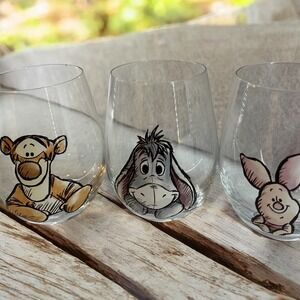 JoyJolt Disney Winnie the Pooh Wine Glasses Set 3 Clear Excellent Tigger Eeyore